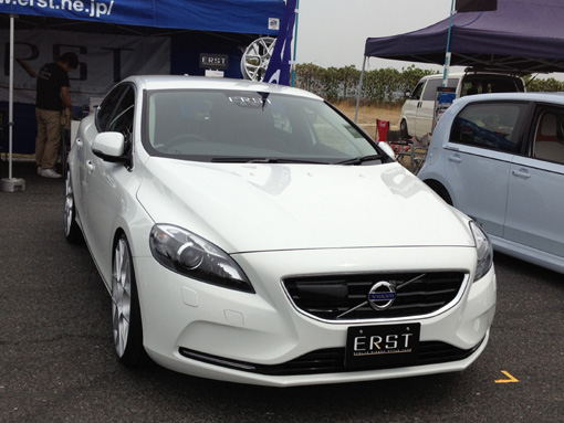 ＥＲＳＴ　ボルボ　ＶＯＬＶＯ　ワンズ　af imp.　スーパーカーニバル2013　NEW V40