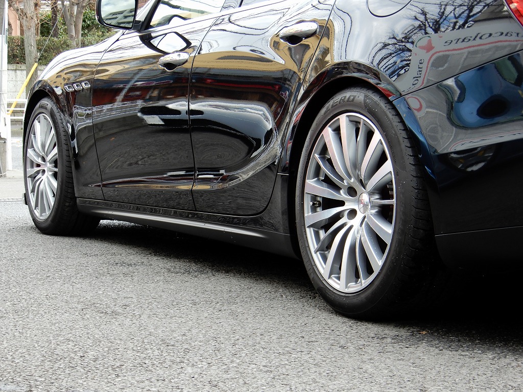 マセラティ専門店！ミラコラーレ