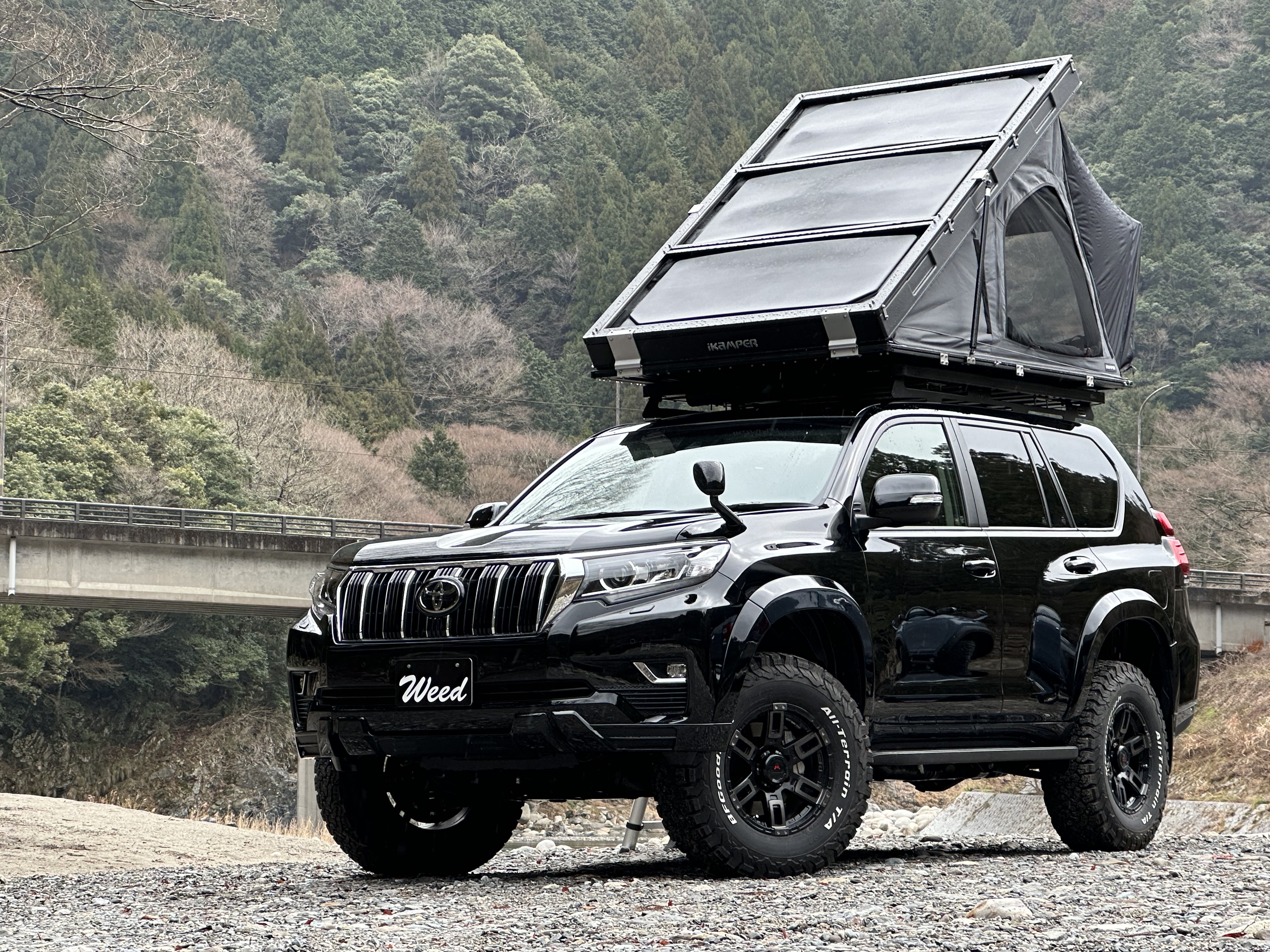 ハイラックスサーフの専門店でカスタムを行うなら | CarShopWeed[カー