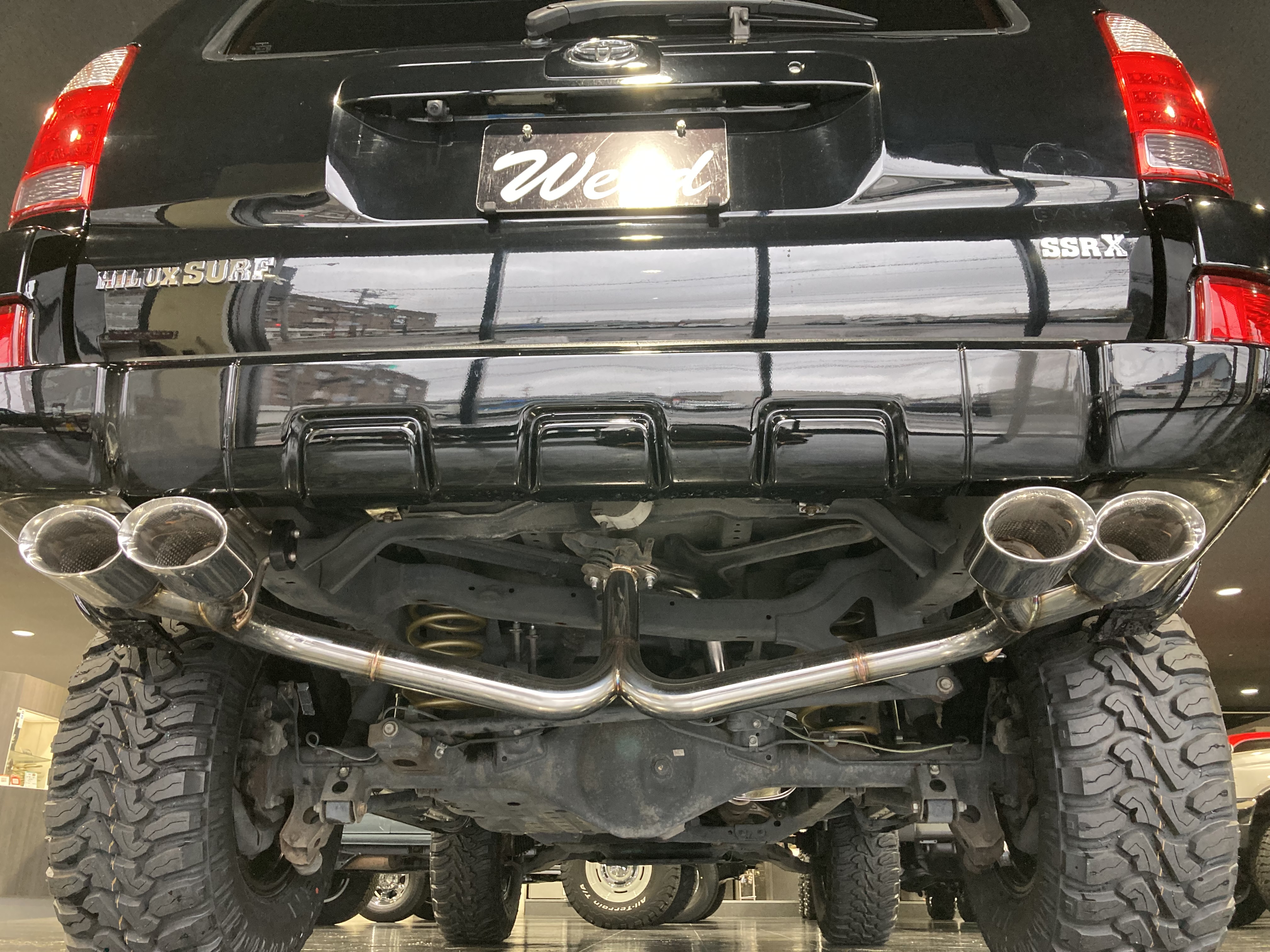 ハイラックスサーフの専門店でカスタムを行うなら | CarShopWeed[カー