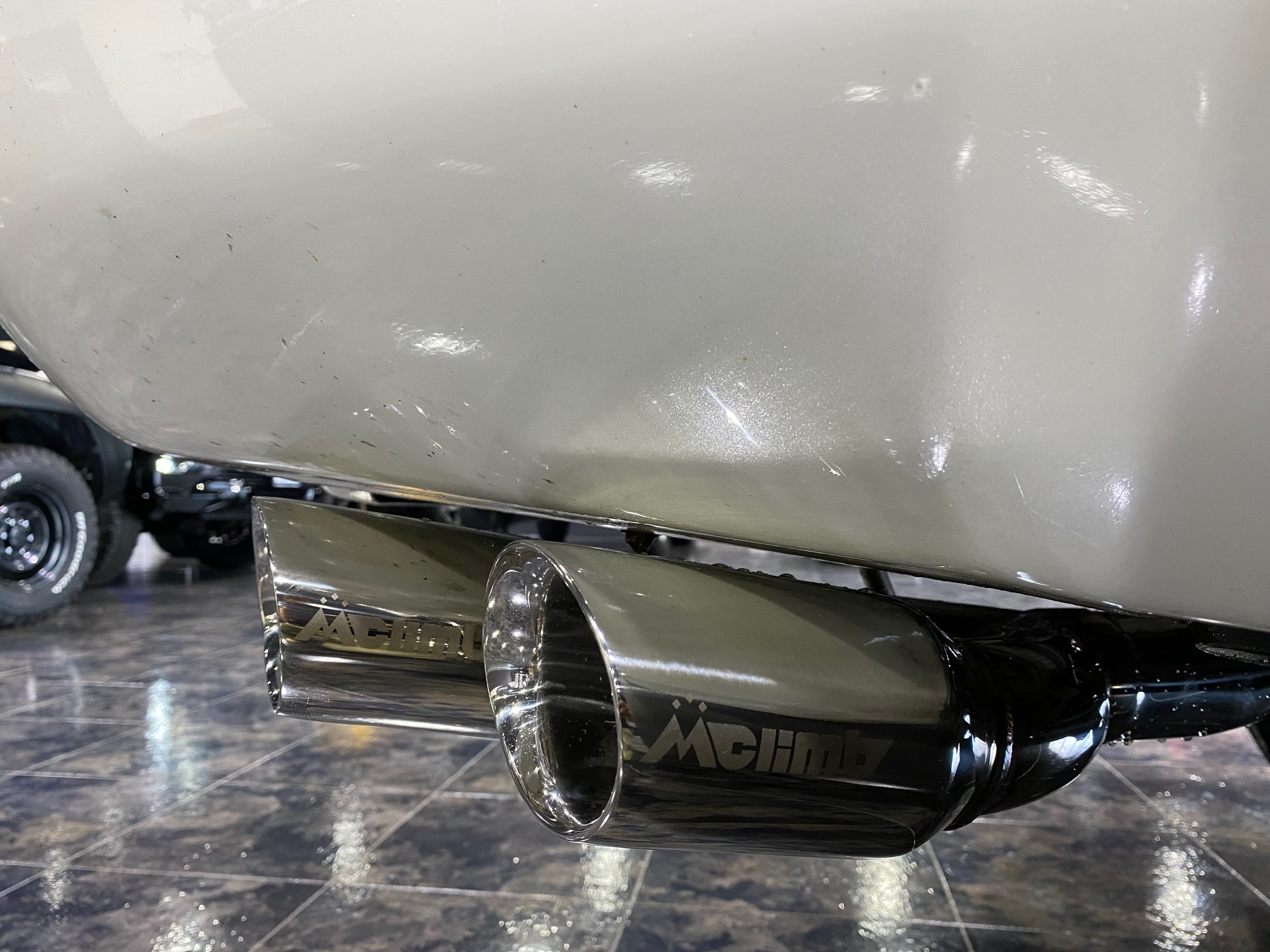 ハイラックスサーフの専門店でカスタムを行うなら | CarShopWeed