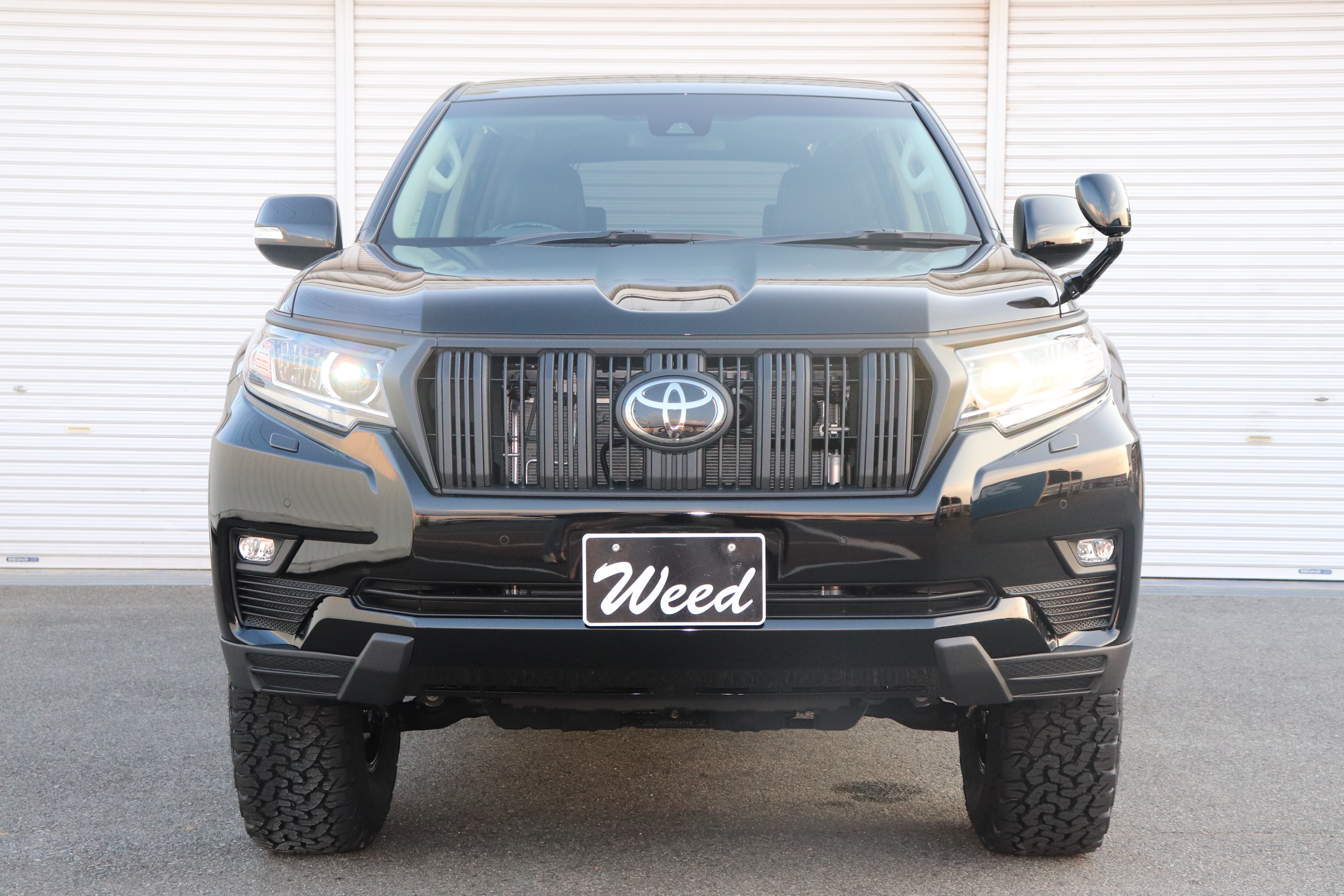 ハイラックスサーフの専門店でカスタムを行うなら | CarShopWeed[カー