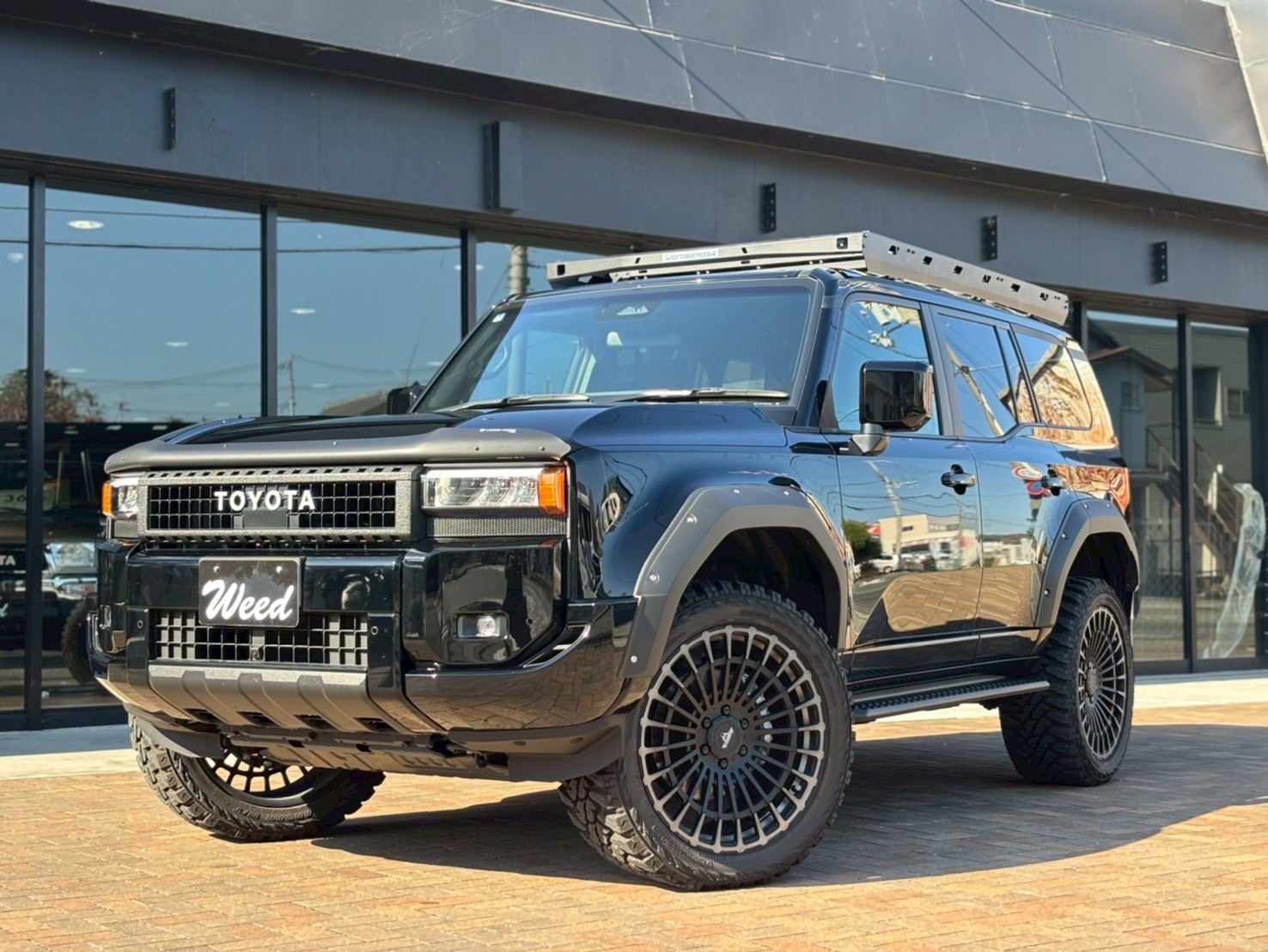 ハイラックスサーフの専門店でカスタムを行うなら | CarShopWeed[カー