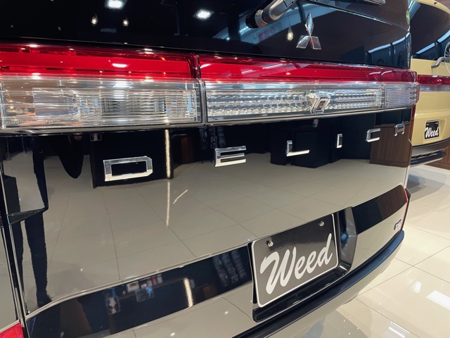 Delica rear emblem – Weed – Special Custom 4×4 Shop