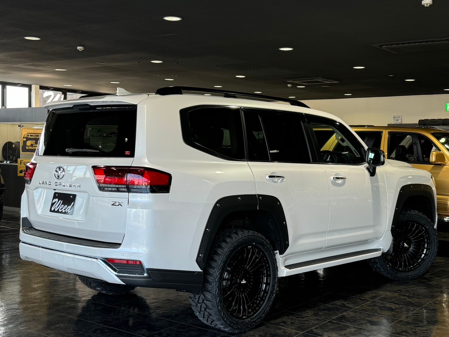 とも 滋賀 カワサキ「ZX-6R」の持ち込みタイヤ交換（バイク）｜グーネットピット