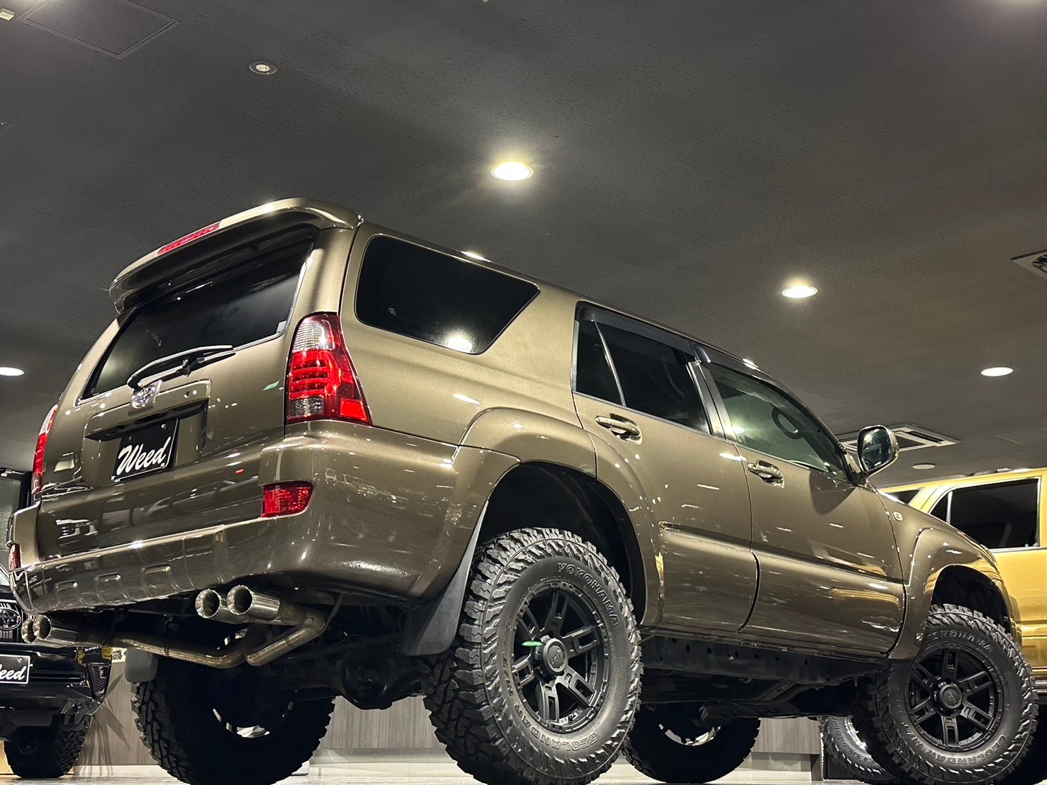 ハイラックスサーフの専門店でカスタムを行うなら | CarShopWeed[カー